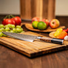 Damastmesser Honey Chefmesser auf Schneidebrett